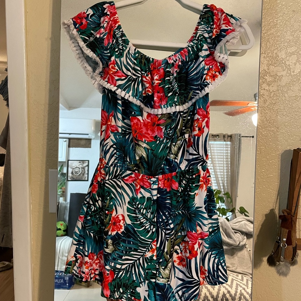 Rompers - Picture 5 of 5